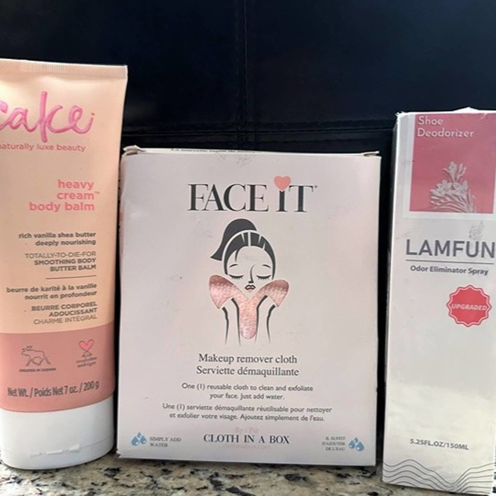 3 Bundle-Makeup remover cloth-Cake butter cream 7oz-Lamfun Shoe deodorizer spray